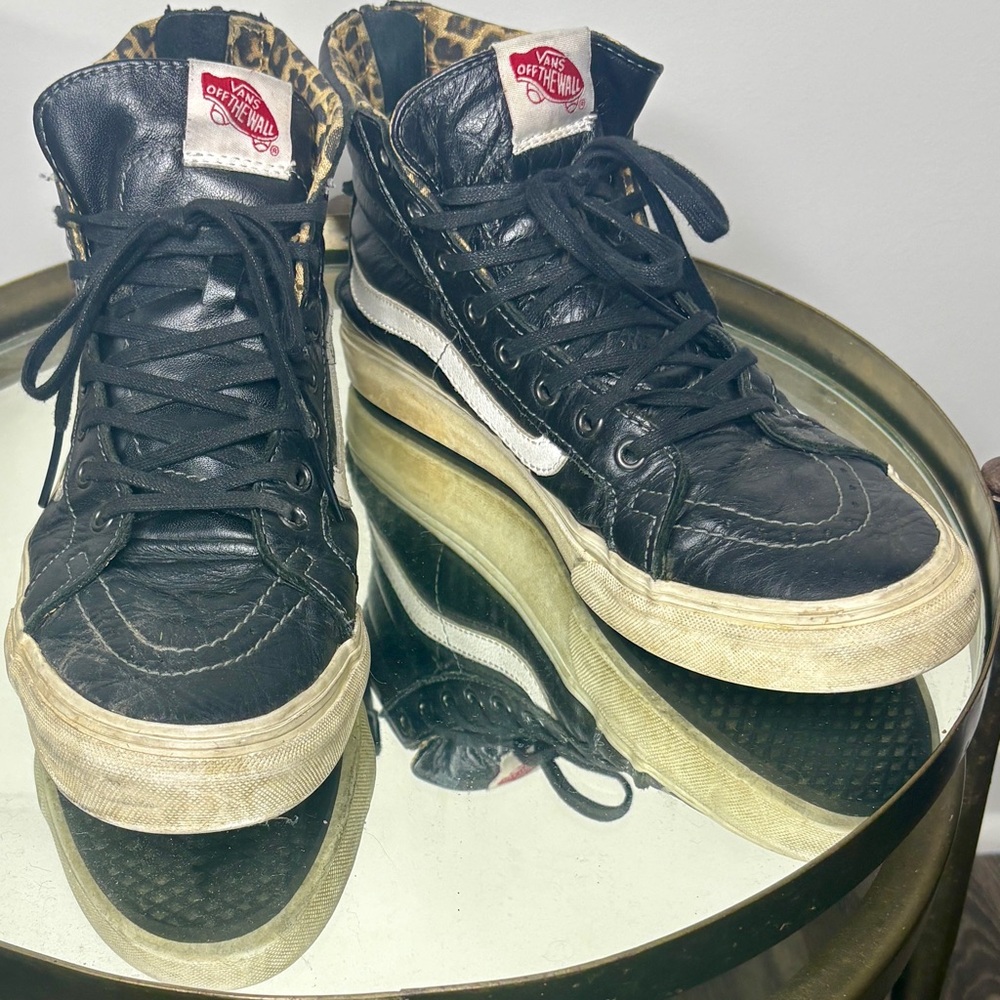 Vans Sk8 Hi Slim Zip size M 7.5 W 9